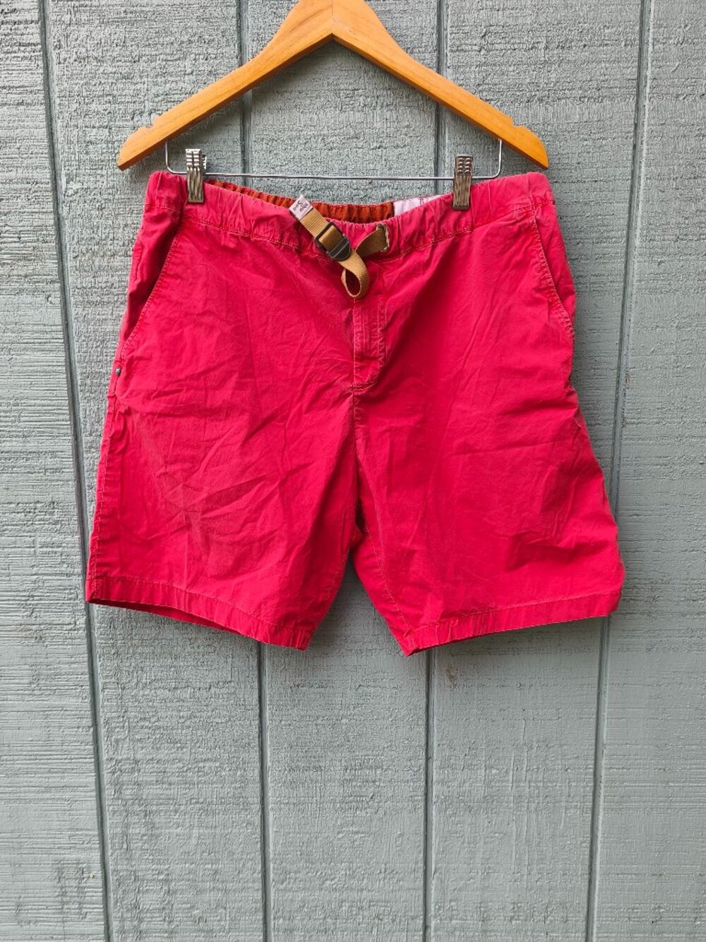 Men's White Sand Italy Cotton Stretch Elastic Waist Belted Shorts US 34W Red